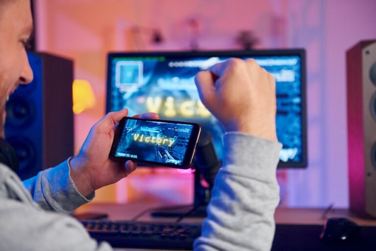 How Mobile Games Help in Stress Relief